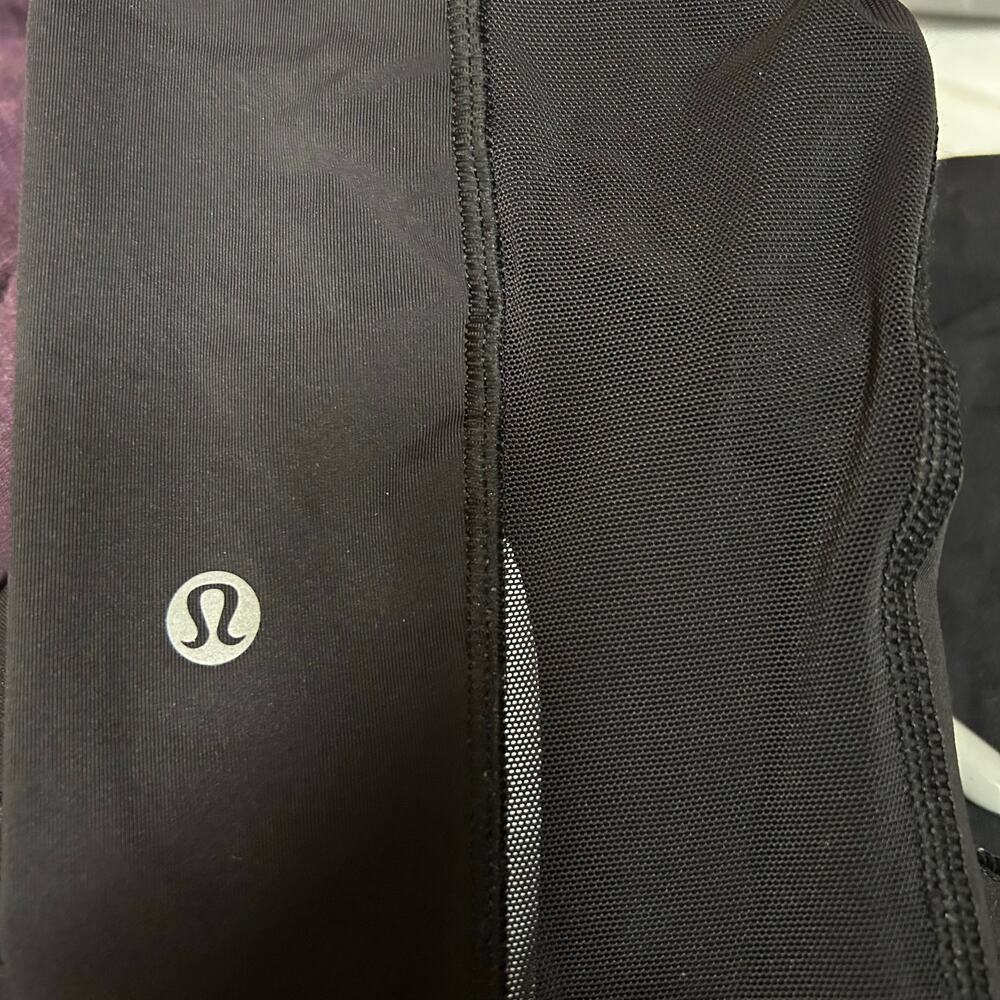 Lululemon Hit It Cropped Leggings Womens 4 Black Luxtreme Reflective Run Yoga - Picture 4 of 4